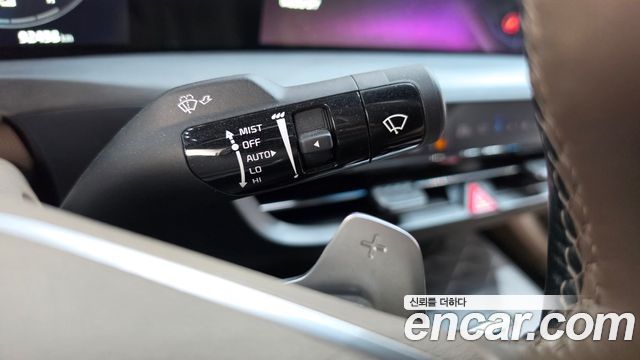 Kia K8 2022 — photo 31