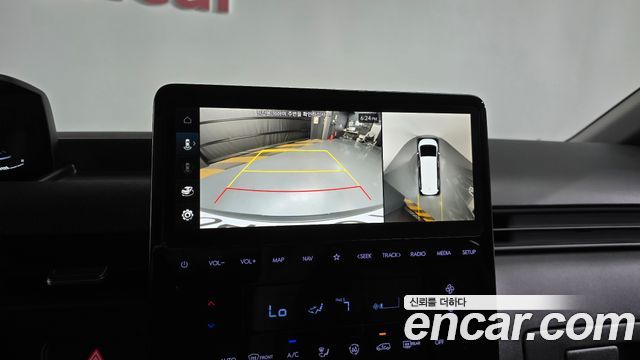 Hyundai Staria 2025 — photo 20