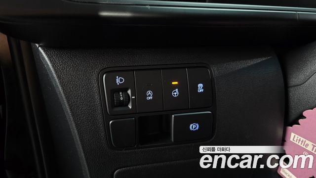 Hyundai Staria 2025 — photo 26
