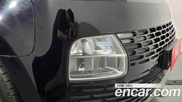 Hyundai Staria 2025 — photo 8