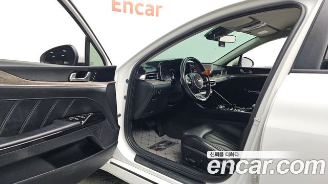 Kia K5 2020 — photo 13