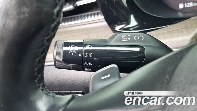 Kia K5 2020 — photo 23