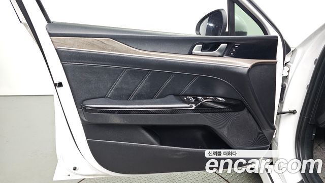 Kia K5 2020 — photo 14