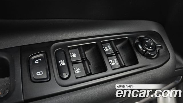 Jeep Renegade 2020 — photo 31