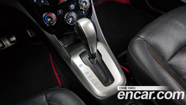Chevrolet Korea Aveo 2014 — photo 9