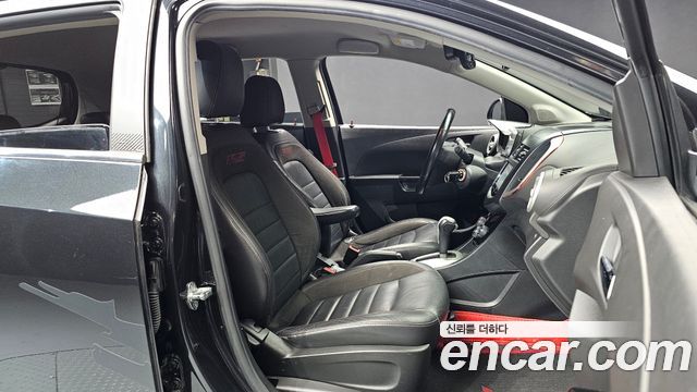 Chevrolet Korea Aveo 2014 — photo 11