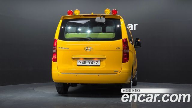 Hyundai Starex 2019 — photo 4