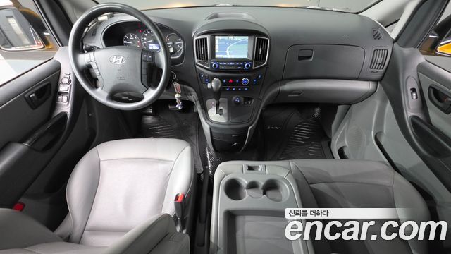 Hyundai Starex 2019 — photo 7