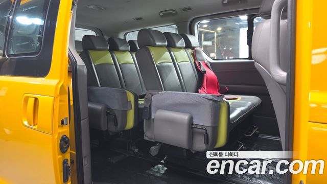 Hyundai Starex 2019 — photo 12
