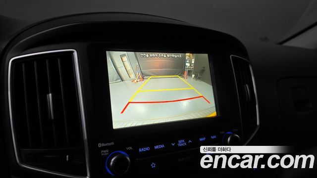 Hyundai Starex 2019 — photo 15
