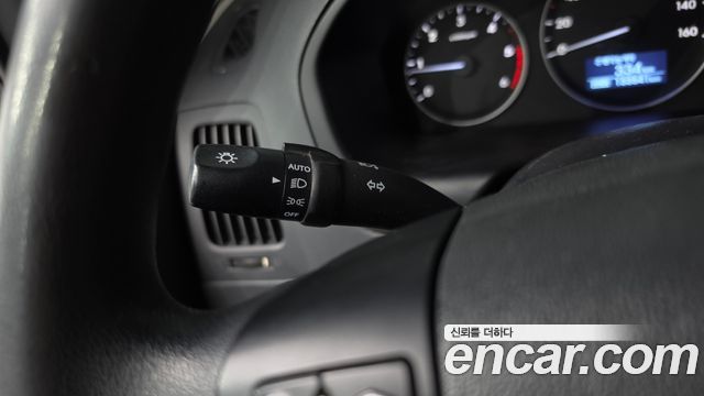 Hyundai Starex 2019 — photo 20