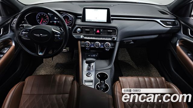 Genesis G70 2019 — photo 10