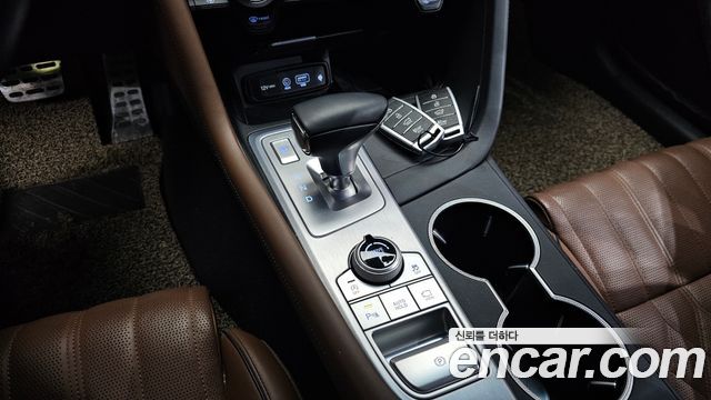 Genesis G70 2019 — photo 12