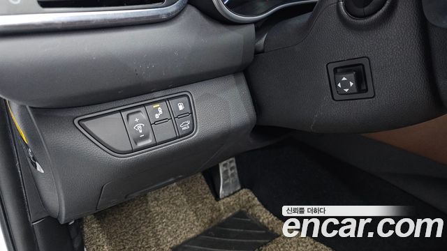 Genesis G70 2019 — photo 20