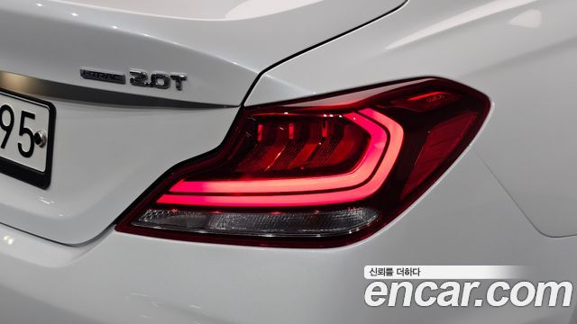 Genesis G70 2019 — photo 9