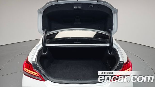 Genesis G70 2019 — photo 31
