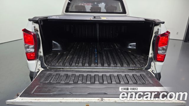 KG Mobility Rexton 2019 — photo 20