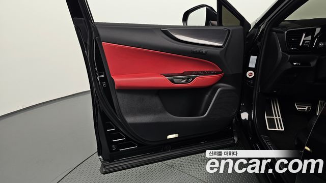 Lexus NX 2025 — photo 14
