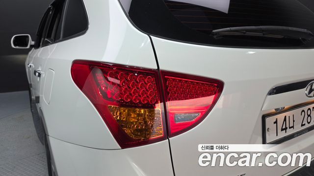Hyundai Veracruz 2012 — photo 9