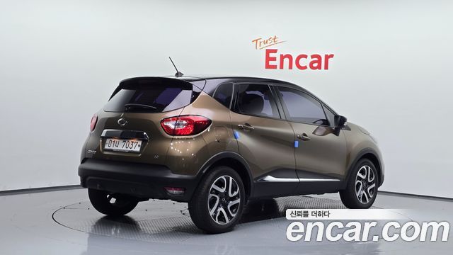 Renault Korea QM3 2017 — photo 2