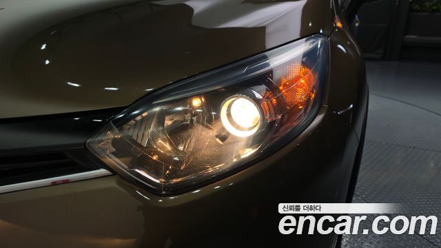 Renault Korea QM3 2017 — photo 8