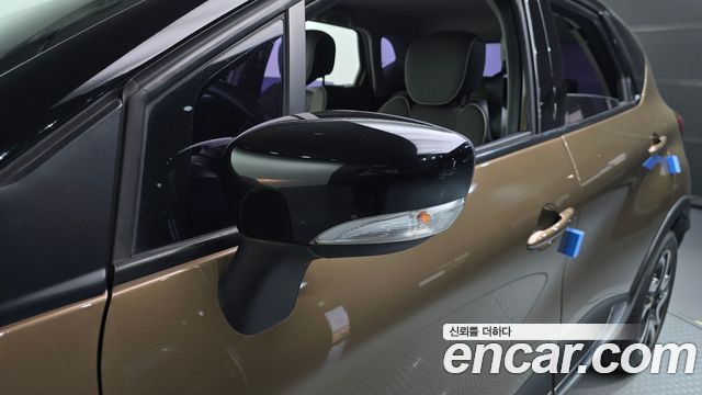 Renault Korea QM3 2017 — photo 31