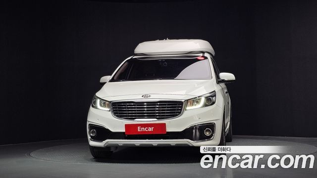 Kia Canival 2017 — photo 3