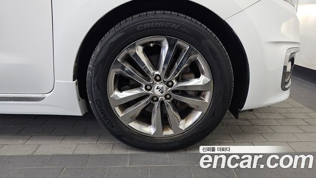 Kia Canival 2017 — photo 7