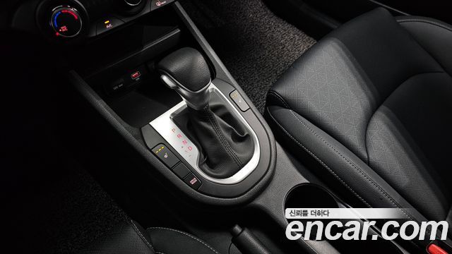 Kia K3 2024 — photo 9