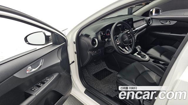 Kia K3 2024 — photo 10