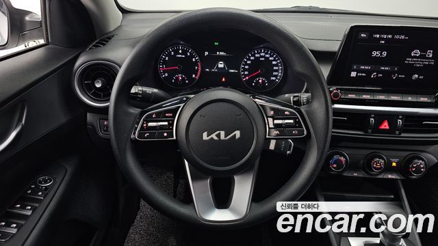 Kia K3 2024 — photo 13