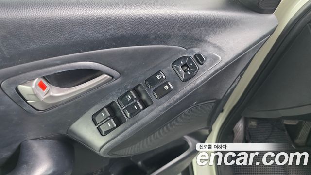 Hyundai Tucson 2010 — photo 16