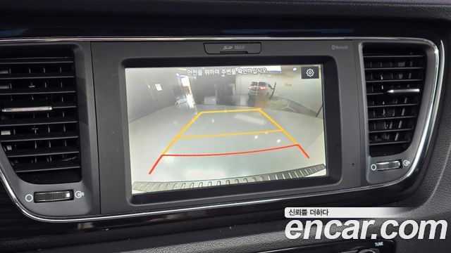 Kia Canival 2019 — photo 21