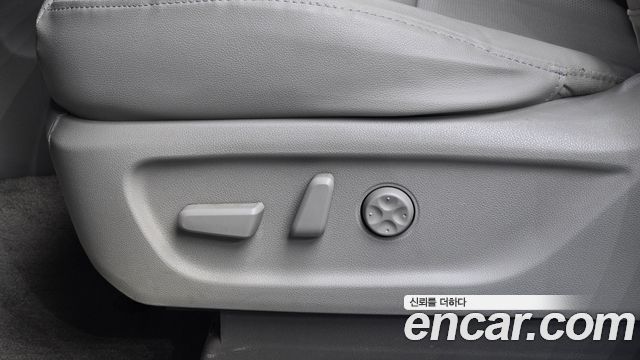 Kia Canival 2019 — photo 23