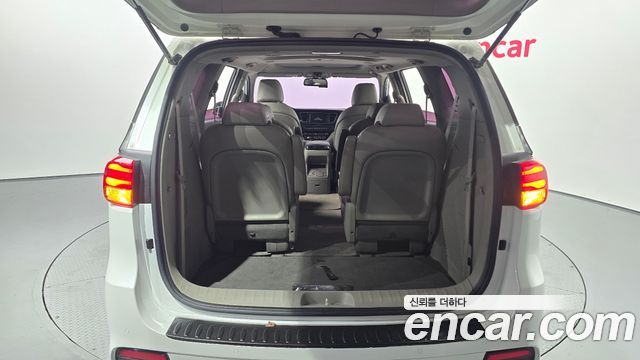 Kia Canival 2019 — photo 30