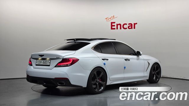 Genesis G70 2019 — photo 2