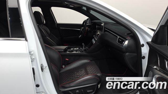 Genesis G70 2019 — photo 11