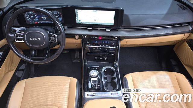Kia Canival 2023 — photo 10