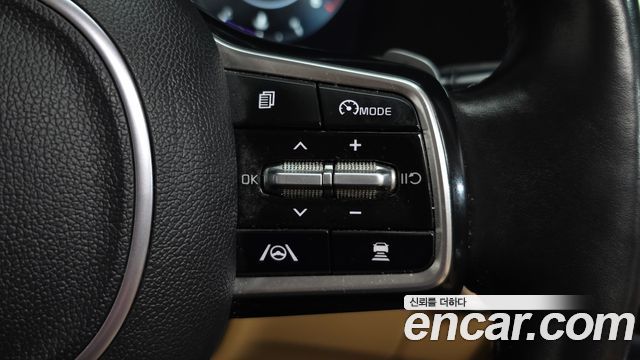 Kia Canival 2023 — photo 25
