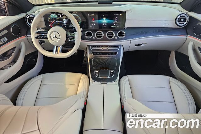 Mercedes-Benz E-Class 2021 — photo 5