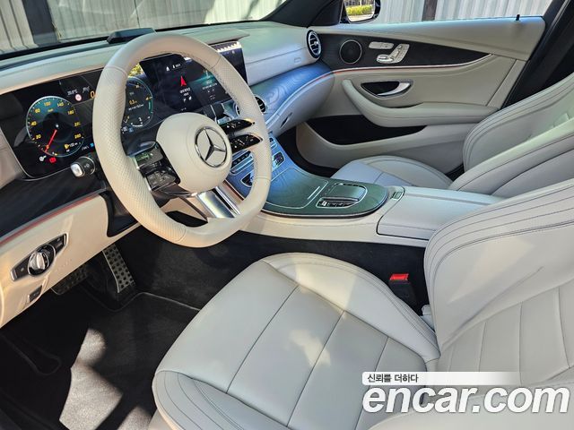 Mercedes-Benz E-Class 2021 — photo 6