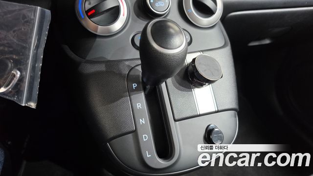 Hyundai Casper 2023 — photo 12