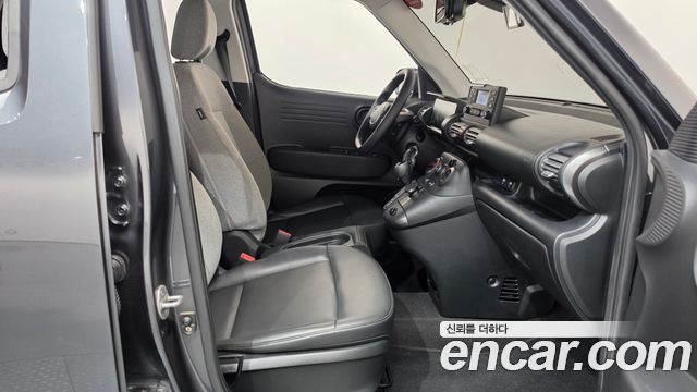 Hyundai Casper 2023 — photo 16