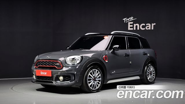 Mini Countryman 2019 — photo 1