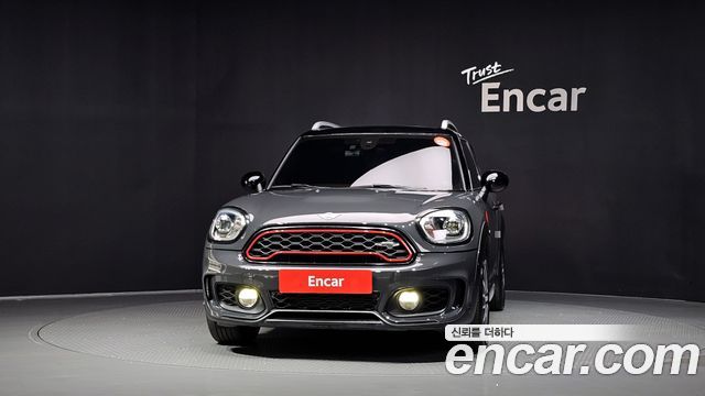Mini Countryman 2019 — photo 3