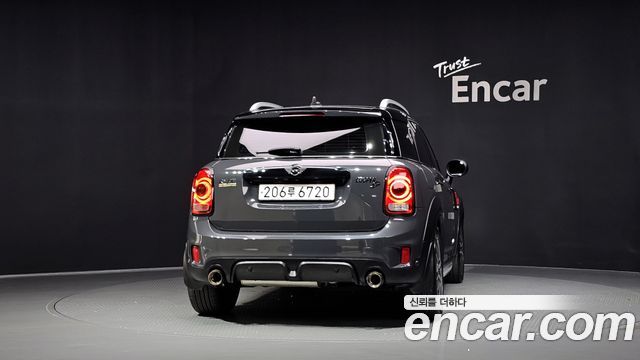 Mini Countryman 2019 — photo 4