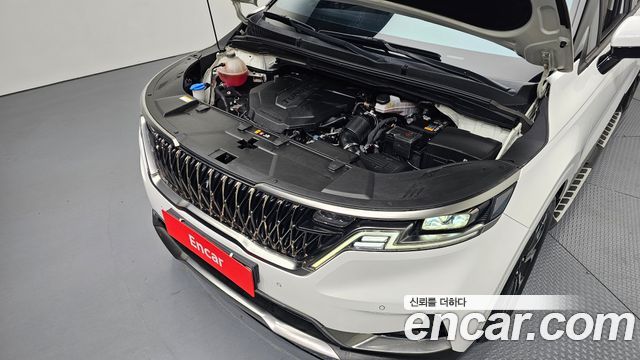 Kia Canival 2023 — photo 6