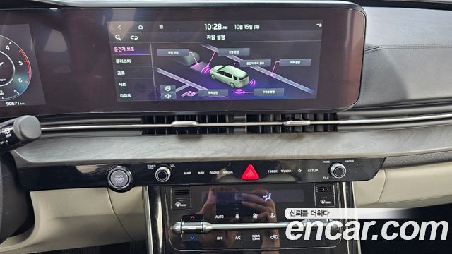 Kia Canival 2023 — photo 20