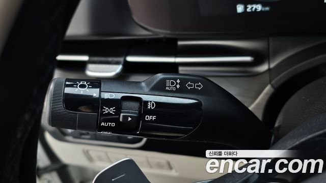 Kia Canival 2023 — photo 30