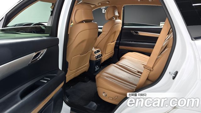 Genesis GV80 2020 — photo 11